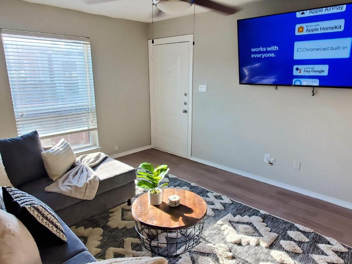 Fashionable Stylish Apartment Houston Eksteriør bilde